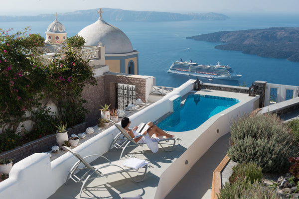 For those who seek a unique experience with family, friends or their other half, Thera, Greece Serenity Suites & Villa in Fira Cycladic home vacation rental 2147042