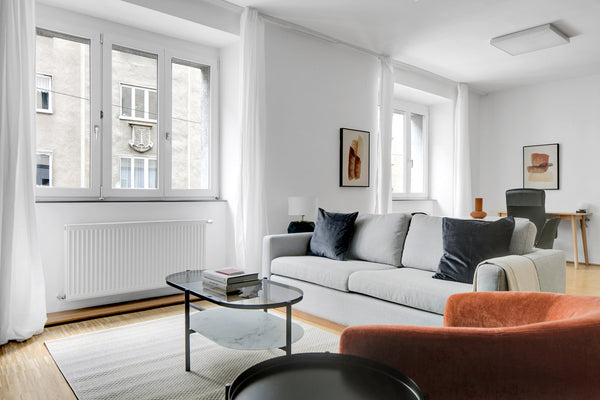 Show up and start living from day one in Vienna with this charming one-bedroom B Vienna, Austria Margareten 1BR w/ Elevator, nr Hauptbahnhof Entire rental unit vacation rental 615038158510328204