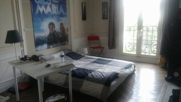 We are three students living together in Paris, in front of the Montparnasse tow Paris, France Private Room in Montparnasse Private room in rental unit vacation rental 21349896