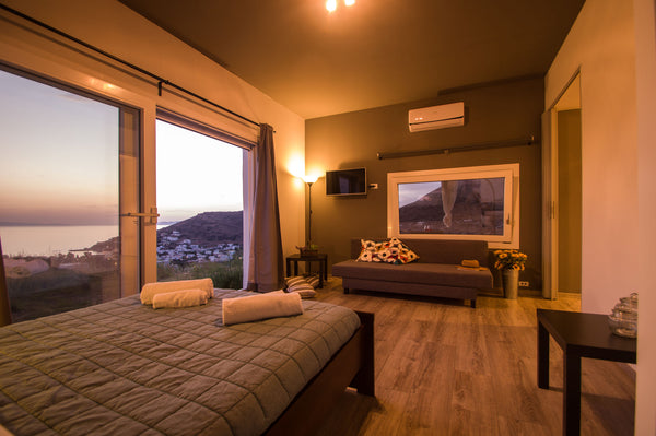 Luxury house of 50m2, constructed on 2018,apparting of one master bedroom ,kitch Decentralized Administration of the Aegean, Greece Silver Moon, luxury appartment in the sunset. Cycladic home vacation rental 18965189