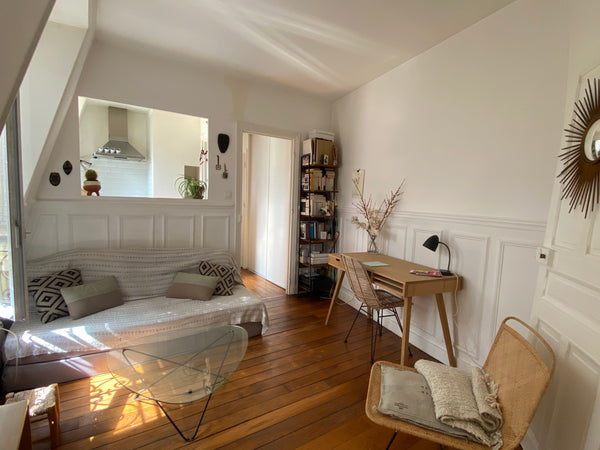 Nice and attractive apartment under slope, a lot of charm, 2 rooms, in the 6th a Paris, France Lovely & typical flat in Paris ! Entire rental unit vacation rental 1066827