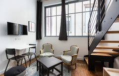 In the heart of the historical center of Bordeaux, in front of the Grosse Cloche Paris, France GuestReady - Charming apartment - Grosse Cloche de Entire rental unit vacation rental 48287888