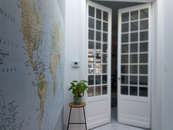 We verhuren graag ons huis terwijl we er zelf op uit trekken. Onze charmante en  Ghent, Belgium Ruime woning aan Gentse stadsrand - Lange verhuur Entire townhouse vacation rental 46250489