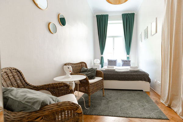 This wonderful new renovated private room you may find together with four other  Vienna, Austria Trendy Room 7 min to city center  (Top 6 - Room 3) Private room in rental unit vacation rental 34006555