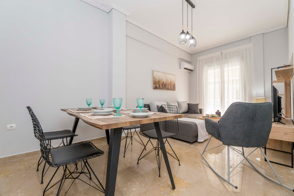 Our recently renovated and furnished two-bedroom apartment is located in a quiet GR [Bonni] - Cozy apartment in Neos Kosmos ! Entire rental unit vacation rental 53538419