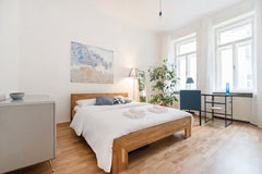 Curious why Vienna is consistently named the #1 city to live in the world? Live  Vienna, Austria Fall in Love with Vienna...Here! Private room in rental unit vacation rental 30784680