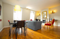 Ideally located near the Opera and Louvre area, it's fully renovated 80sqm 3 BR/ Clusane, Italy 80 m2 - 3 bedrooms & 3 bathrooms near Opera Entire rental unit vacation rental 21658783