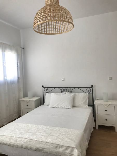 A Cycladic home, located in the center of Stavros traditional village of Donouss Palaio Faliro, Greece Vegera apartment, walk to the beach, Donoussa Entire rental unit vacation rental 43372921