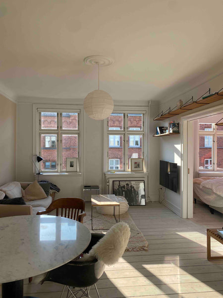 Dette er en stor og rummelig 3 værelses lejlighed med 2 store dobbeltsenge på hv Charlottenlund, Denmark Skøn lejlighed i København, med stor altan Entire condo vacation rental 587720878009623014