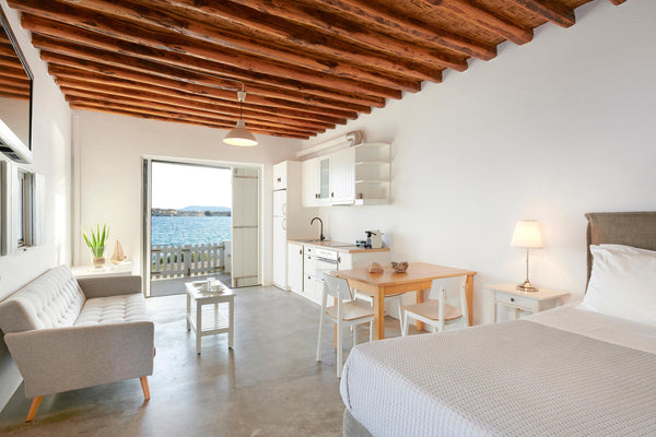 Thalassa Beach House is located directly on the beach. It comprises a fully equi Greece Thalassa Beach House Entire home vacation rental 3632091