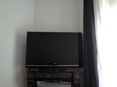 Appartement 35 M2 équipé TV microsondes,1 er étage sans ascenseur Paris, France Brochant Entire rental unit vacation rental 2679020