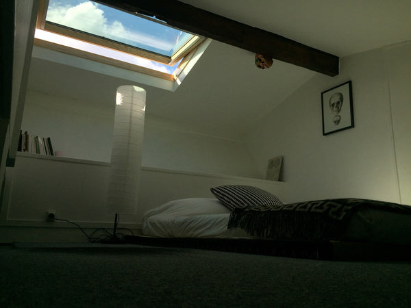 Le studio est situé à 1 minute du cimetière de Montmartre, et 10 minutes du sacr Paris, France Studio cosy au coeur de Montmartre Entire rental unit vacation rental 13413848