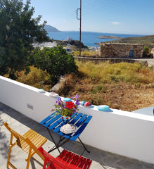 “Olvion” studio with view in Kimolos (deriving from the old Homeric word "Olvios Pireas, Greece “Olvion” studio with view in Kimolos Cycladic home vacation rental 34862097