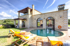 The lovely 2-bedroom Villa Artemis has two bedrooms with two en-suite bathrooms, Chania, Greece Villa Artemis, 2 BD, 2 BA, pool, 800m from sand Entire villa vacation rental 12499077