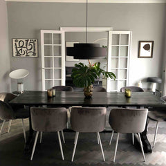 Newly renovated home - very  cosy yet modern and chic. Apartment is located in a Copenhagen, Denmark Copenhagen close to Little Mermaid and Kastellet! Entire rental unit vacation rental 30014369