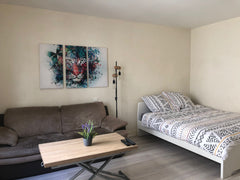 Warm, bright and quiet studio of 30 m2 on the 15th borough in Paris at La Motte   ⭐️ Cosy place next to the Eiffel Tower ⭐️ Entire rental unit vacation rental 23160237
