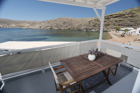 <b>License number</b><br />00001202395  Agia Eirini Studio "Skiron" by the Sea Cycladic home vacation rental 50223464