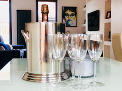 Een duplex-appartement van een juist volledig gerenoveerd gebouw<br />Appartemen Antwerp, Belgium Top located luxury flat City center Entire rental unit vacation rental 27654970