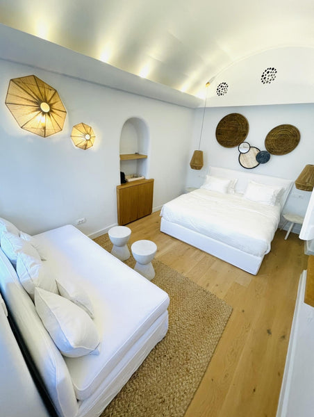 White Sand Suite 2 is a brand new suite, located in the Town of Mykonos(Chora),  London, United Kingdom White Sand Suites 2 Mykonos Entire rental unit vacation rental 44387346
