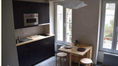 Studio équipé Bordeaux, France Magnifique Studio Parisien Entire rental unit vacation rental 9981363
