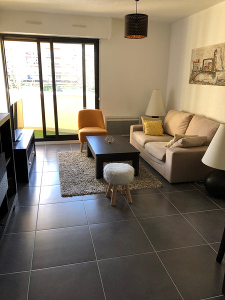 Charment T3 de 68 m2 situé à Talence et proche de toute commodité comme Le Bus à Libourne, France Appartement T3 proche Bordeaux Talence Entire condo vacation rental 20650783