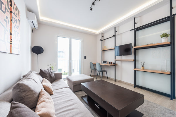 New Listing !<br />A fully equipped  41 sqm studio renovated in May 2021.<br />L Greater London, England, United Kingdom Petraki Residence 1bdr balcony 1 min from Ermoustr Entire rental unit vacation rental 48985422