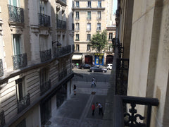 Nous habitons un joli appartement au second étage, à 2 pas du Centre George Pomp Paris, France Lovely flat close to Pompidou Entire rental unit vacation rental 20312490