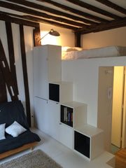 Charmant petit studio de 16 m2 pour 1 ou 2 personnes aménagé comme un bateau. Qu  Jolie Studette Canal Saint Martin Entire rental unit vacation rental 9659139