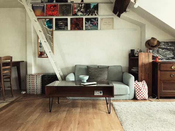 Charming parisian flat with view on the parisian roofs. Very old building (from   Nice flat in the middle of the historic Paris Entire rental unit vacation rental 19885279