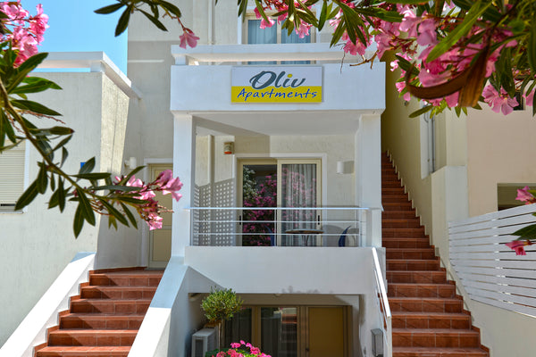 Olive apartments at 200 m from the beach is a cozy complex of 5 apartments with  Rethimnon, Greece Oliv Apartments Zoi Entire serviced apartment vacation rental 32179929