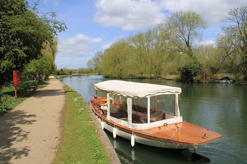 Oxford River Cruise + Walking Tour to Iffley village  Private Tours and Travel Guide Europe London CITY Oxford Destination Tour Europe London CITY Oxford