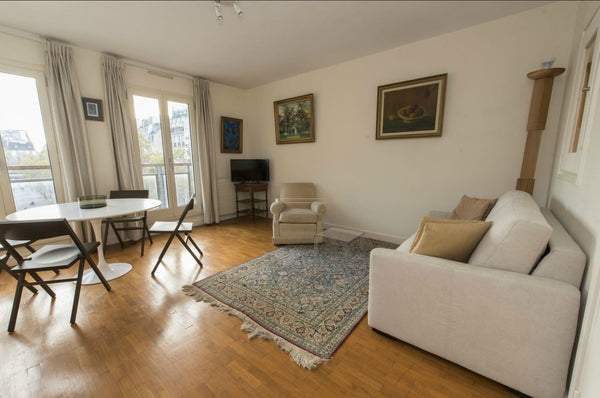 Comfortable 1 bedroom apartment of 45 sqm on the third floor with elevator enjoy Paris, France Caducée, 1BR/1BA, 2 people Entire rental unit vacation rental 22558672