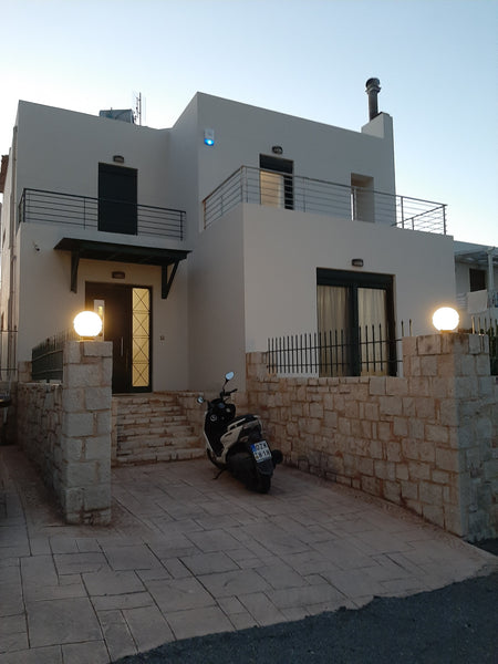 LA VILLA SE TROUVE À 500 M DE LA PLACE DU VILLAGE HERSONISSOS  AVEC SES RESTAURA Hersonissos, Greece HERSONISSOS  VILLA 3 CHAMBRES 6 PERSONNES Entire villa vacation rental 45202610