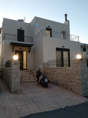 LA VILLA SE TROUVE À 500 M DE LA PLACE DU VILLAGE HERSONISSOS  AVEC SES RESTAURA Hersonissos, Greece HERSONISSOS  VILLA 3 CHAMBRES 6 PERSONNES Entire villa vacation rental 45202610