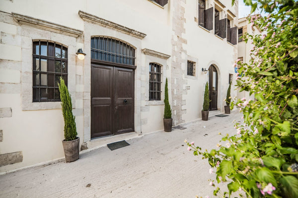 Lithinon Suites & Studios is an apartment complex, located in the heart of the O  Lithinon Suites and Studios | Triple Studio Entire rental unit vacation rental 22967596