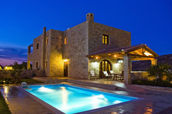 The special Adam Villas, Armonia & Aigli, have a fragrance of tradition with man Kissamos, Greece Adam Villas Aigli Κοντά στα Φαλάσσαρνα Entire villa vacation rental 16919833