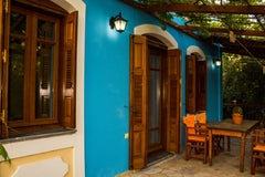 Greek House in Panormos it can accommodate up to 5 people. Offering a garden wit Panormos, Greece Greek House Entire home vacation rental 4055443