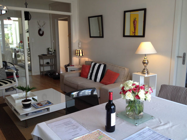 <b>The space</b><br />Nice cosi flat with 2 big bedrooms and a big living room.  Bordeaux, France Nice cozy Flat-Charmant appartement Entire rental unit vacation rental 9490809