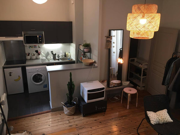 Charmant T2 en duplex idéal pour couple. Appartement très calme donnant sur cour  Charmant T2 en plein centre de Bordeaux Entire rental unit vacation rental 19029993