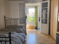 Si vous cherchez un pied à terre à Bruxelles, vous tomberez sous le charme de ce Grenoble, France Ixelles: charmant appartement/quartier recherché Entire rental unit vacation rental 658578075017947069