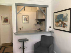 Petite chambre - studette de 14m2 dans ancienne rue privée, à usage exclusif. Pr Paris, France Studette parisienne - Bedroom with kitchenette Entire rental unit vacation rental 18955158