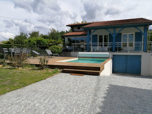 Our house is our primary residence. It is therefore more suitable for a large fa Cadaujac, France Residence with swimming pool near tram Entire townhouse vacation rental 18732823
