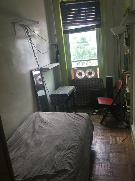 Important! If you definitely want the room for a certain time, Please make a res New York, NY Rental unit in Brooklyn · ★4.75 · 1 bedroom · 1 bed · 1 shared bath Private room in rental unit vacation rental 423015