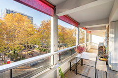 Ce grand logement familial est proche de tous les sites et commodités de Lyon.<b Lyon, France Appartement familial proche gare TGV Part Dieu Entire rental unit vacation rental 755572354095234349