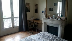 Chambre spacieuse et lumineuse, équipée d'un lit double (160x190), d'un bureau e Brie-sous-Barbezieux, France Chambre double spacieuse à Nation Private room in rental unit vacation rental 18339138