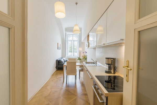 Lovely small 1-bedroom apartment in the heart of Prague Old Town. Easy walk to C Prague, Czechia Charles Bridge Old Town 1-bedroom LovelyApartment Entire rental unit vacation rental 620283144716590390