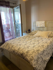 Jolie appartement à la décoration moderne. La chambre est indépendante, à l'écar Lyon, France JOLIE APPARTEMENT MONTPLAISIR - ONLY WOMAN Private room in condo vacation rental 43841297