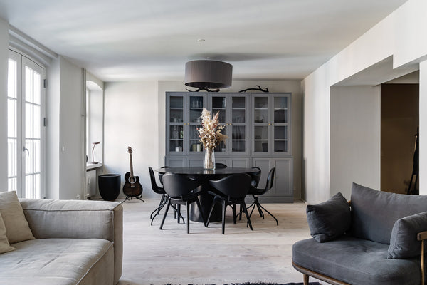 Nyd en stilfuld oplevelse i denne centralt beliggende bolig. Copenhagen, Denmark Skøn lejlighed i centrum af København Entire condo vacation rental 51481493