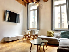 Séjournez dans ce magnifique duplex 100% équipé et fonctionnel de 75m2 ! <br />Q Jeugny, France Croix Rousse - Le Duplex d'Or Entire rental unit vacation rental 714390663255737065