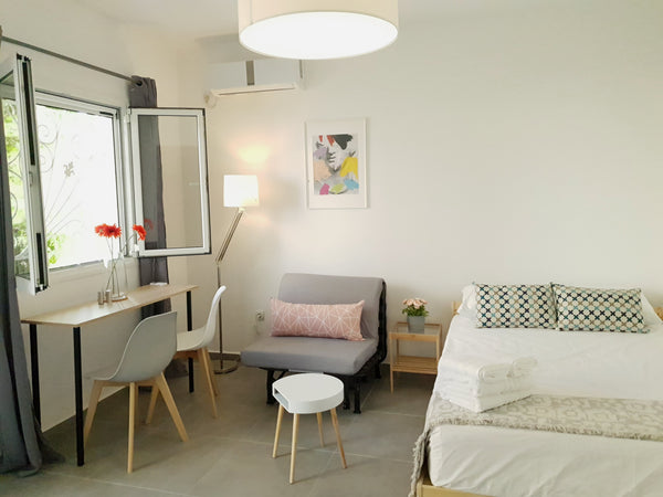 3minutes on foot from Kerameikos metro blue line;SHAMONE,SODADE, LOHAN,TOKYO,CAF Beirut, Beirut Governorate, Lebanon Cosy Studio 4U Gazi - Center Athens Entire home vacation rental 36433822